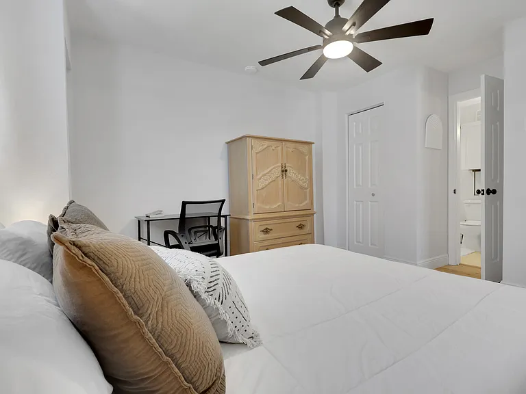 8173 Albatross Rd #1 — Photo 15