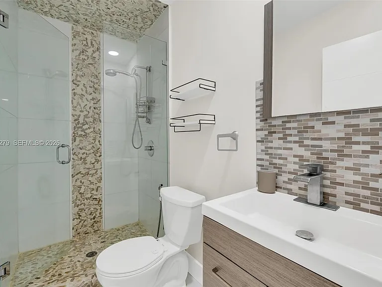 3690 NE 167th St #34 — Photo 25