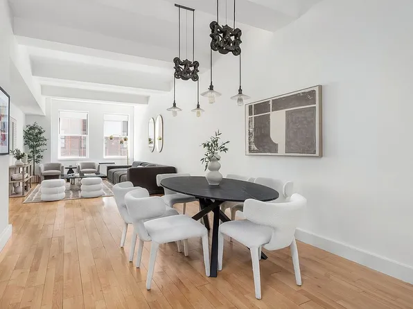 80 Chambers St APT 10B, New York, NY 10007