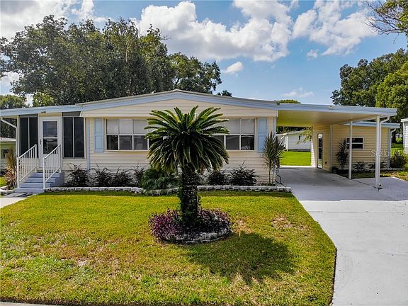 2nd image of 2050 Live Oak Ln #9