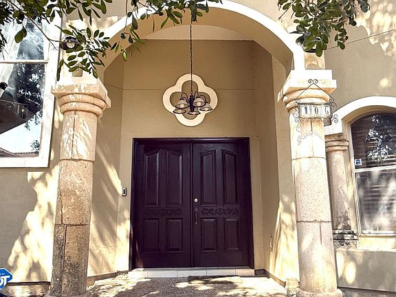 4th image of 106 Lake Superior Rd