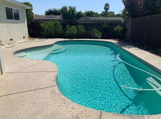 1582 Rall Ave, Clovis, CA 93611