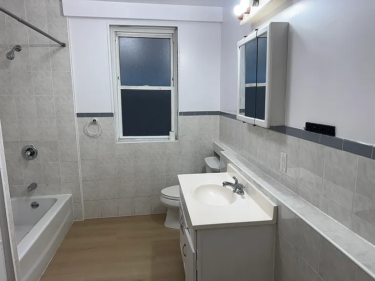 438 Highland Ave #2 — Photo 6