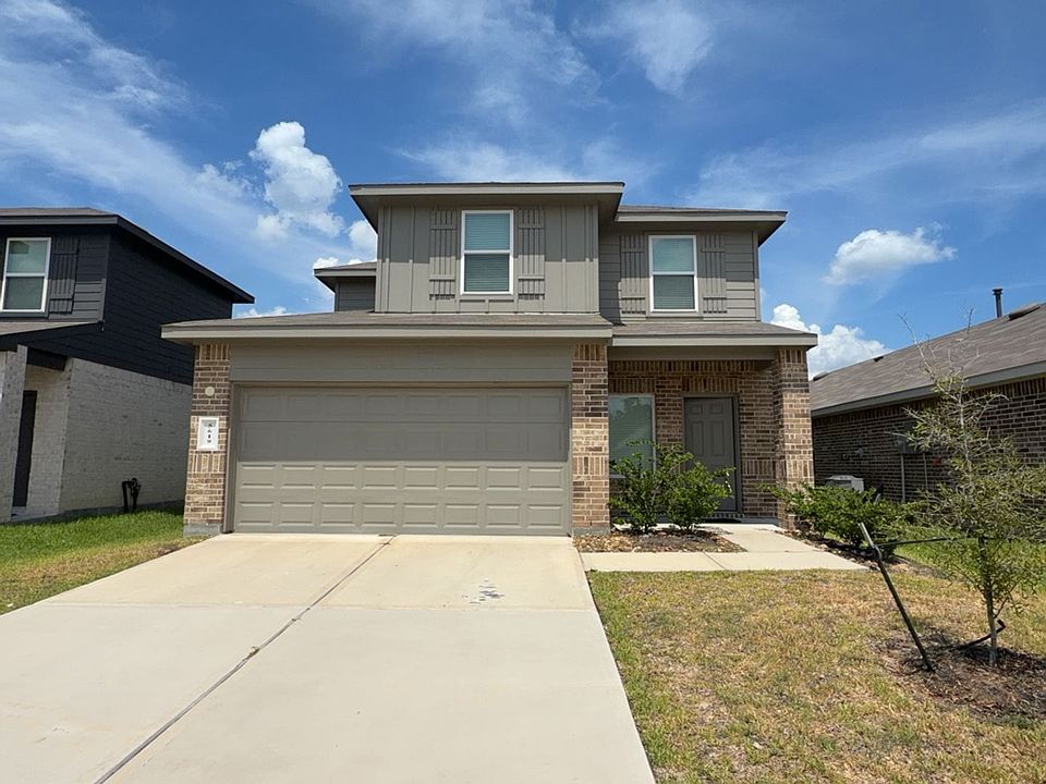 1st image of 5619 Vintage Oakmont Dr