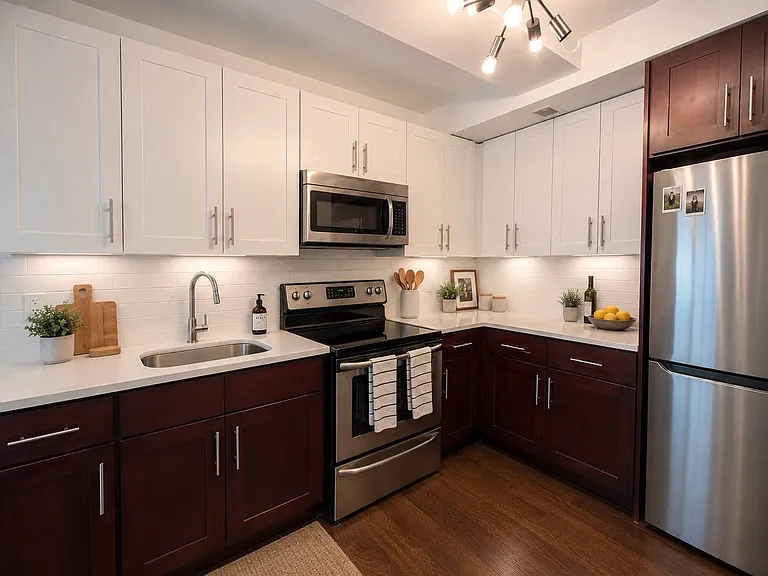 55 Stanhope St #2B — Photo 7