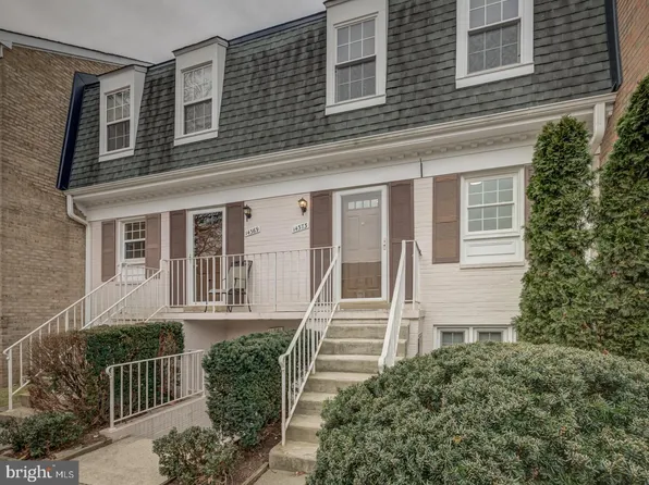 14373 Saguaro Pl, Centreville, VA 20121