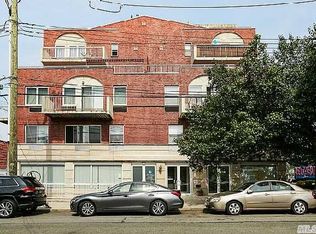 66-83 70th St UNIT 5C, Middle Village, NY 11379