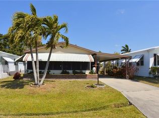 150 Raintree Ln, Fort Myers, FL 33908