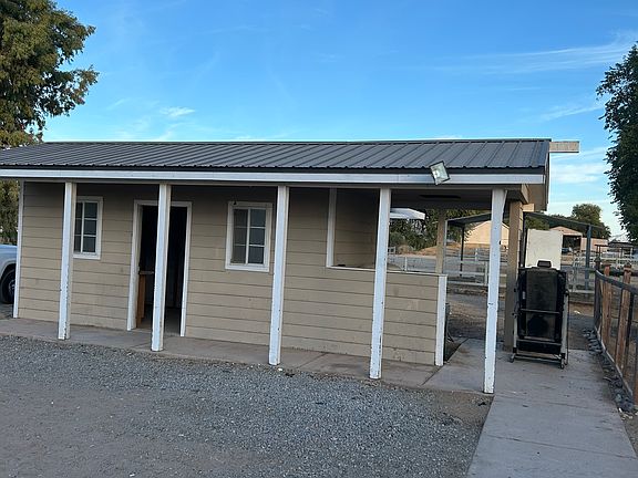 3rd image of 13451 S Avenue 4 E #1/4