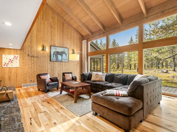 17866 Grouse Ln #3, Bend, OR 97707