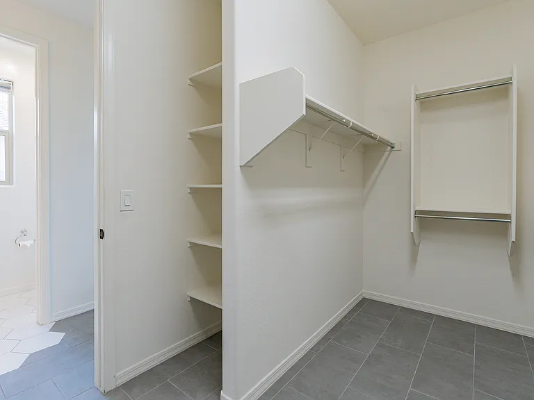 8014 W Orange Dr — Photo 31