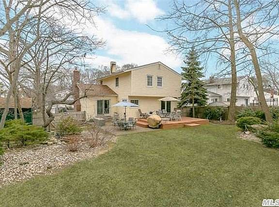 2nd image of 48 Gristmill Dr