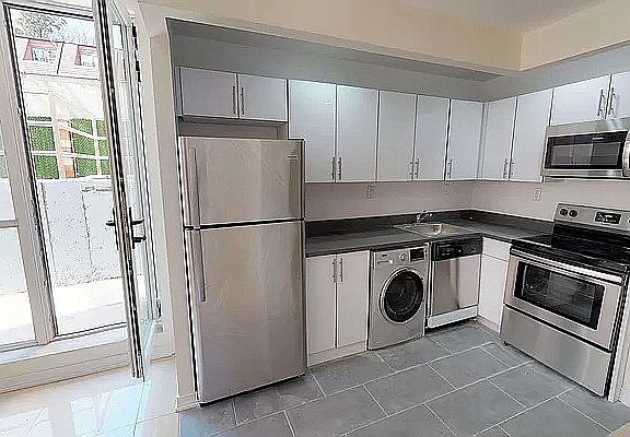 3rd image of 82-76 116th St #Lo3
