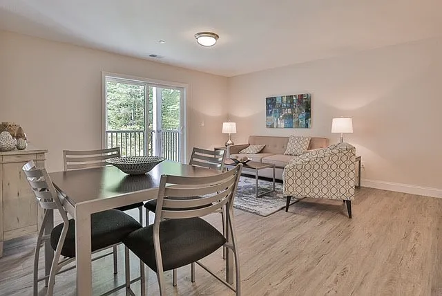 Residences at Colcord Pond — Photo 15
