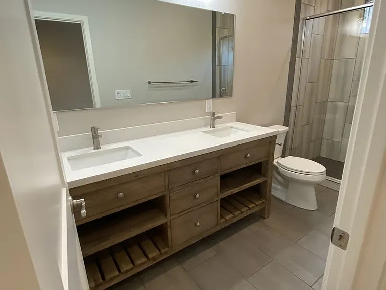 240 Silver Bend Way — Photo 6