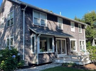 4 Woodside Ave, Dartmouth, MA 02748
