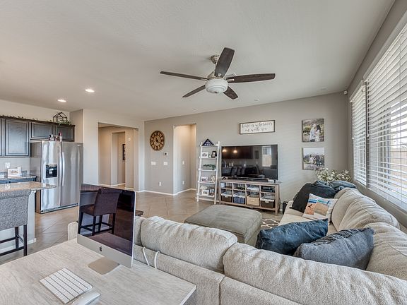 5th image of 22443 E Calle De Flores