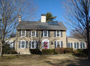 140 Angell Rd, Cumberland, RI 02864