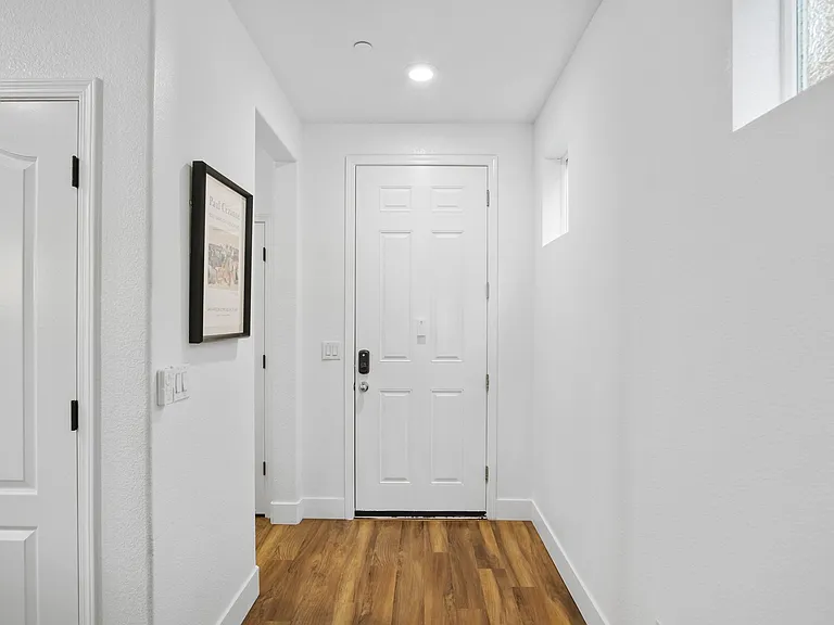 3201 Hayground Way — Photo 3