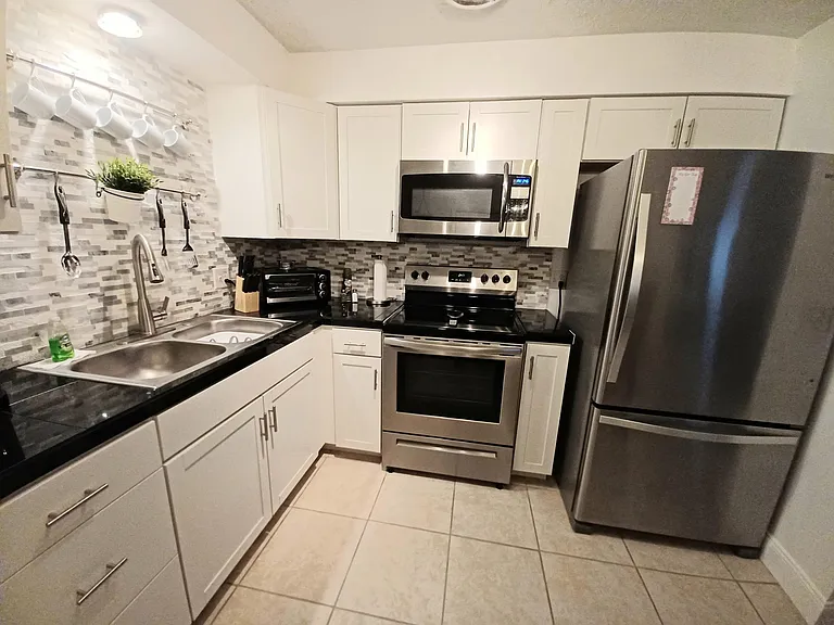 43 S Harrison St — Photo 18