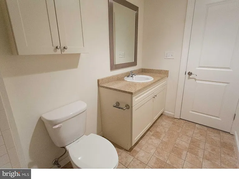 1100 Spruce St #2R — Photo 12