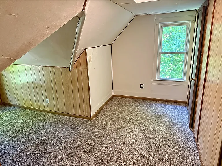 15 S Walnut St #4 — Photo 4
