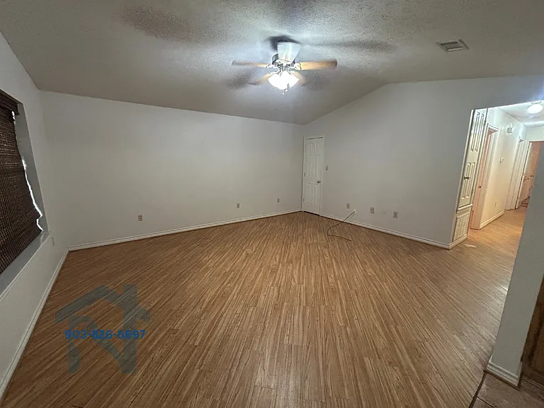 799 Houston St #A — Photo 5