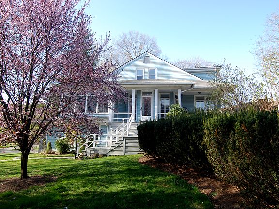 2nd image of 210 West St