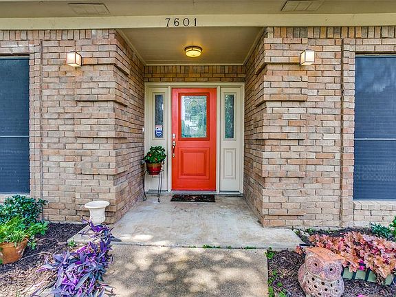 4th image of 7601 Woodhaven Dr