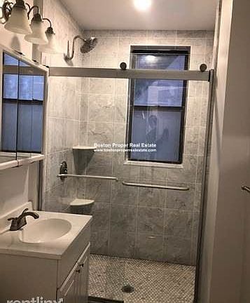 11 Queensberry St. #15 Boston - Fenway Unit Photo 4