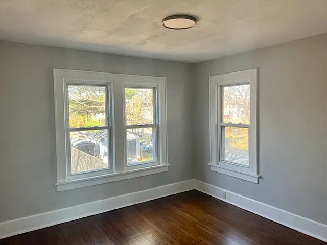 891 Wilson Ave — Photo 11