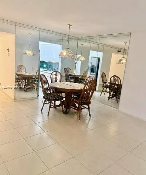 1400 SW 124th Ter #302Q — Photo 4