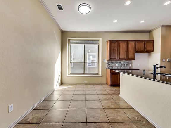 4th image of 1152 Spanish Moss Dr