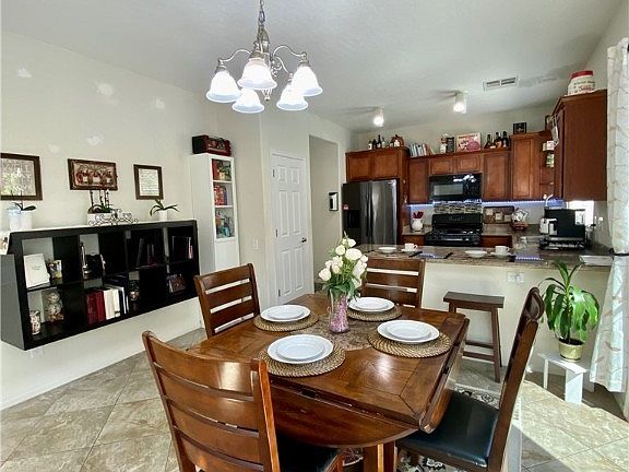 4th image of 9036 Castledowns St
