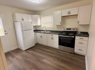 2004 Wilmington Pike, Dayton, OH 45420