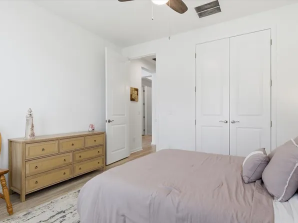 855 Weekend Ave, Hardeeville, SC 29927