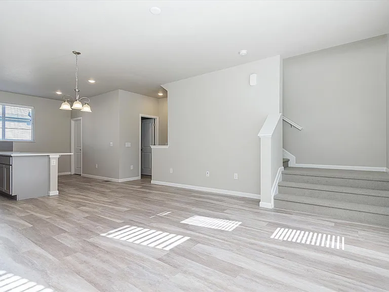 1380 Hoyt St #4 — Photo 4