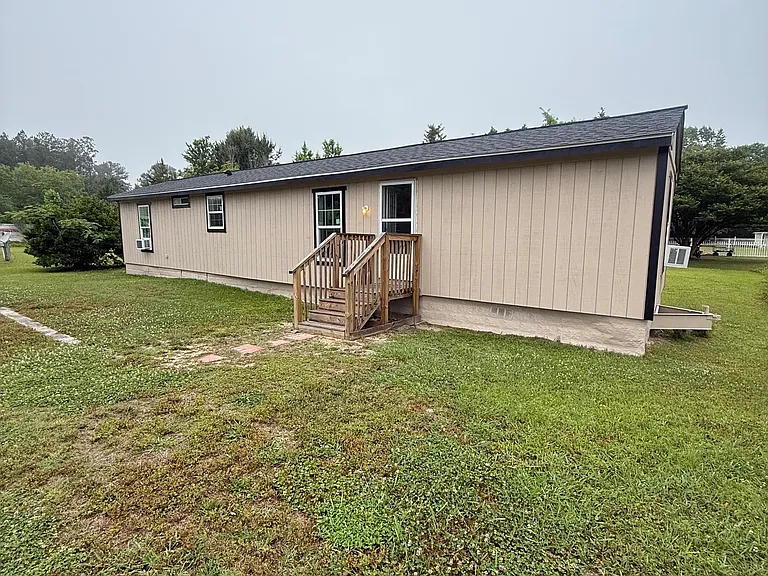 2020 W Barr Rd — Photo 35