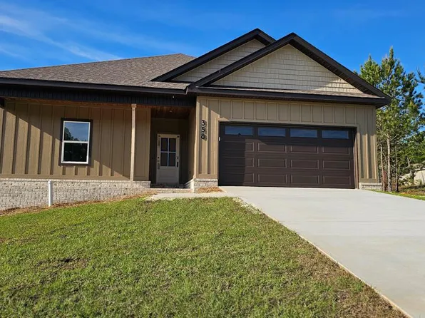 358 Spruce Ln, Ozark, AL 36360