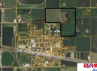 514 N Mill St, Elm Creek, NE 68836