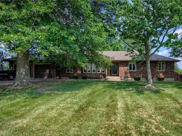 18805 S Prospect Ave, Belton, MO 64012