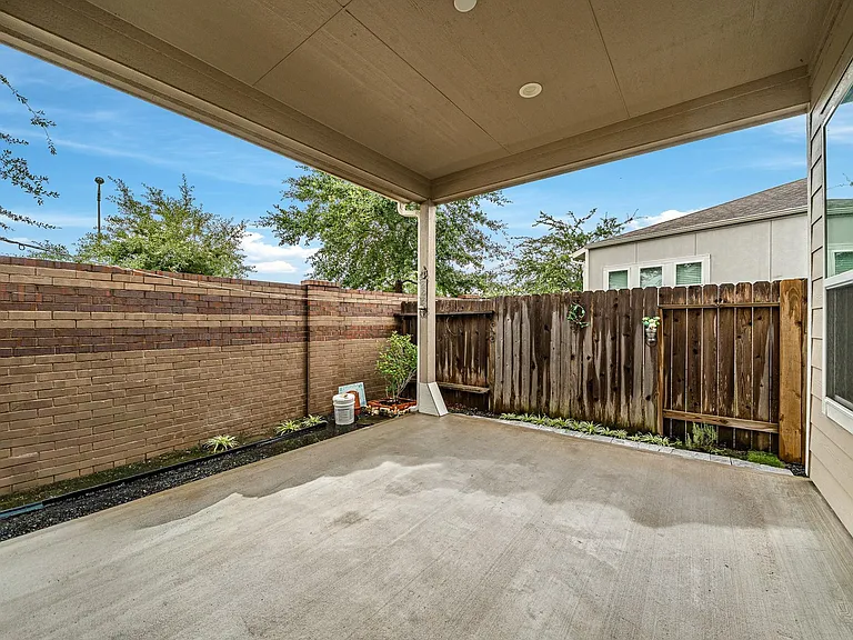 9908 Prairie House Ln — Photo 31