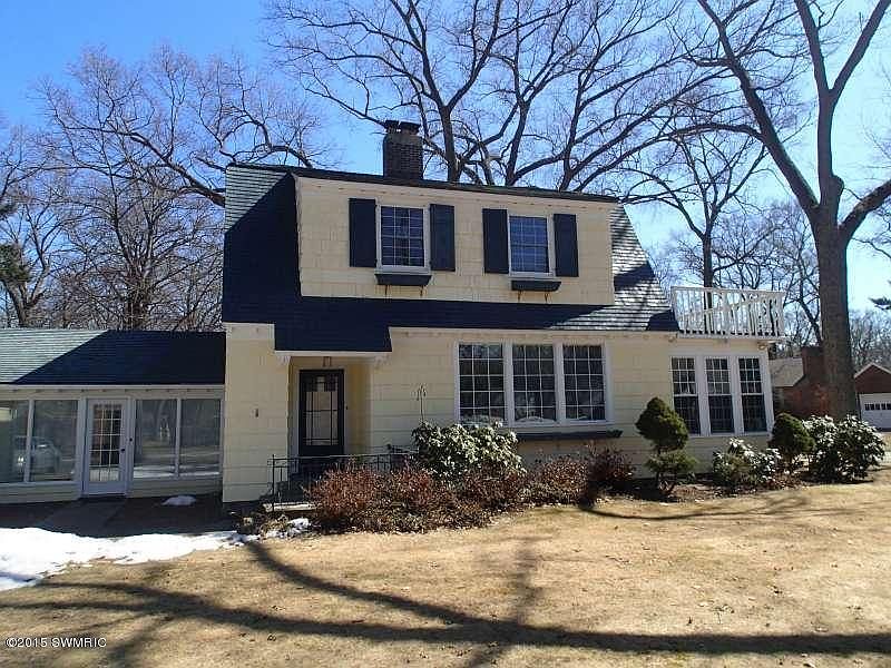 1st image of 2346 Wickham Dr