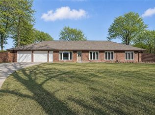 33604 E Corn Spur Rd, Lone Jack, MO 64070