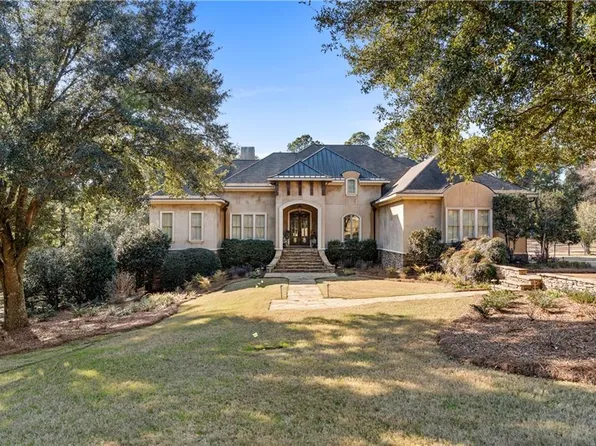 131 Augusta Ct, Fairhope, AL 36532