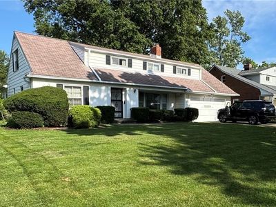 2515 Bolton Rd, Cleveland Heights, OH, 44118