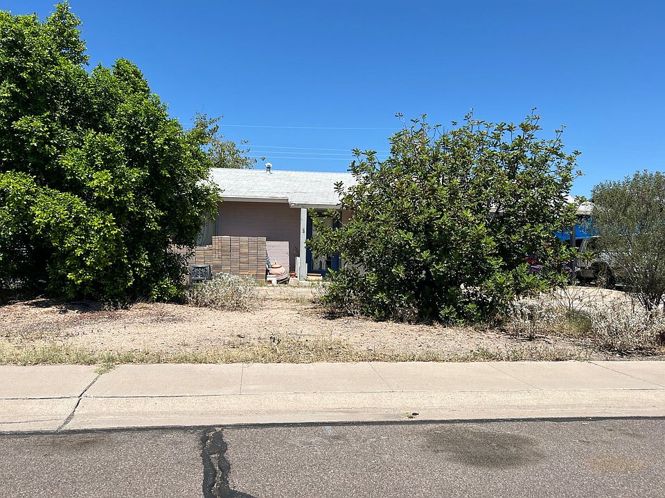1st image of 340 E Papago Dr