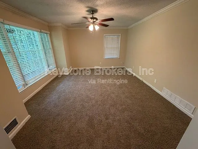 3050 Scott Rd — Photo 10