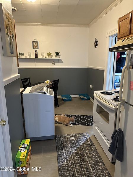 3rd image of 511 Chestnut Street