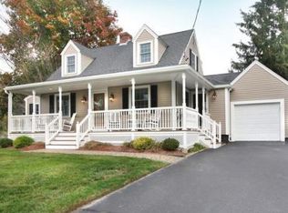 7 Franklin St, Reading, MA 01867